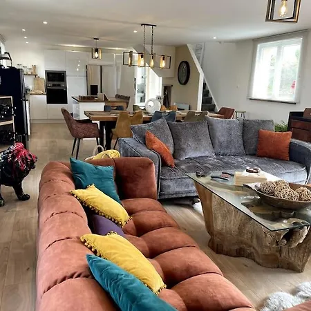 Spacious Luxury Countryside Retreat * Estry