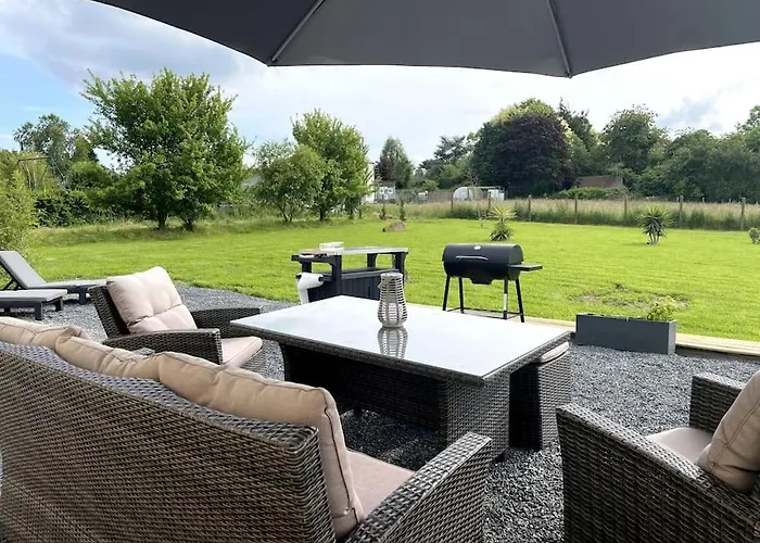 Casa de Férias Spacious Luxury Countryside Retreat *