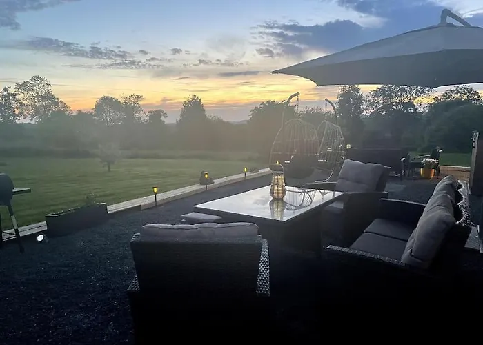 Casa de Férias Spacious Luxury Countryside Retreat *